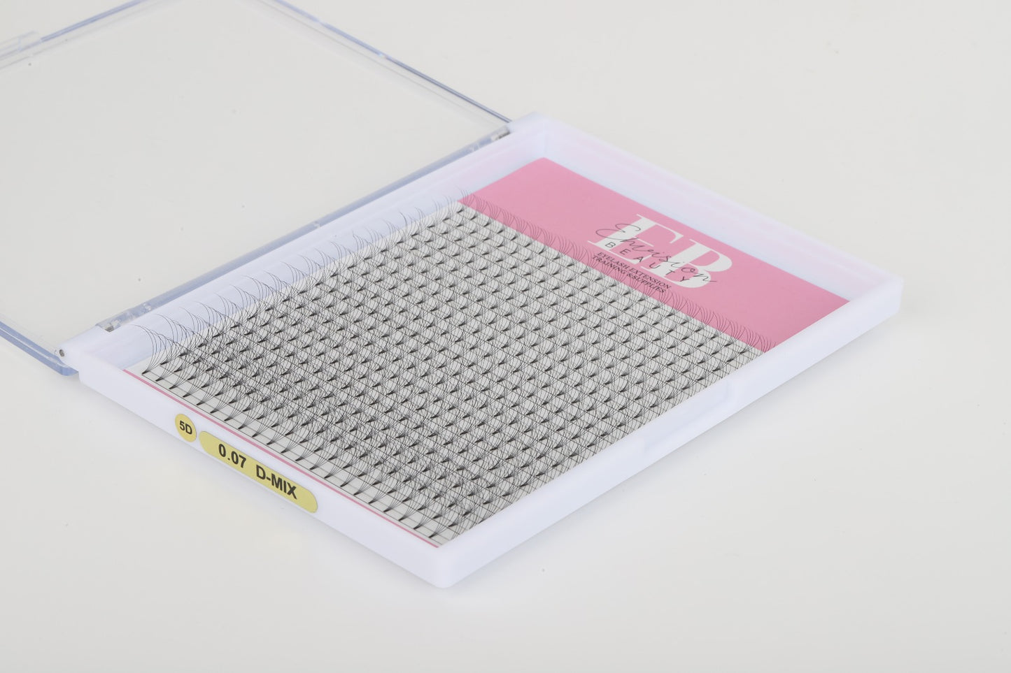 0.07 5D XL MIX TRAY Short Stem Lashes